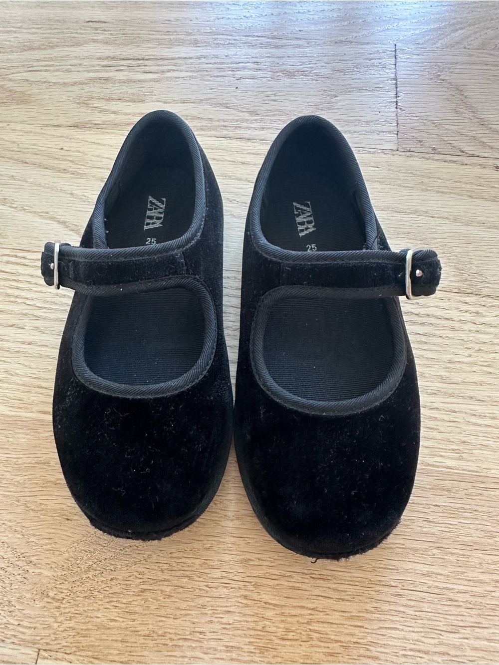Zara Black Velvet Mary Jane Shoes for Kids